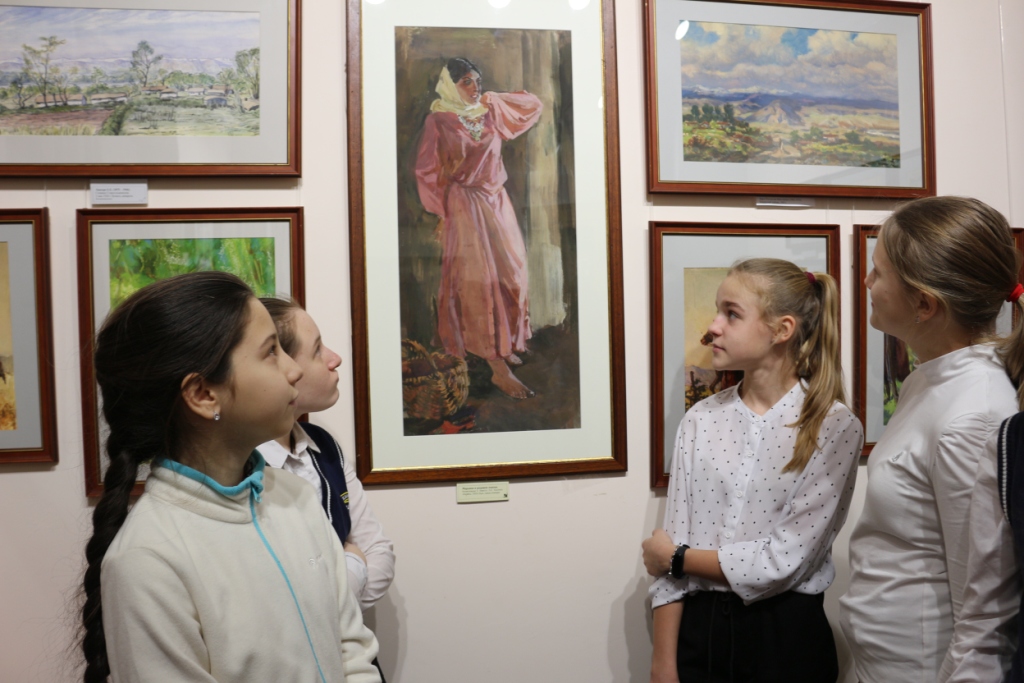 В Культурном центре им Л.Н. Толстого в Железноводске открылась выставка «Кавказ в жизни и творчестве Л.Н. Толстого»