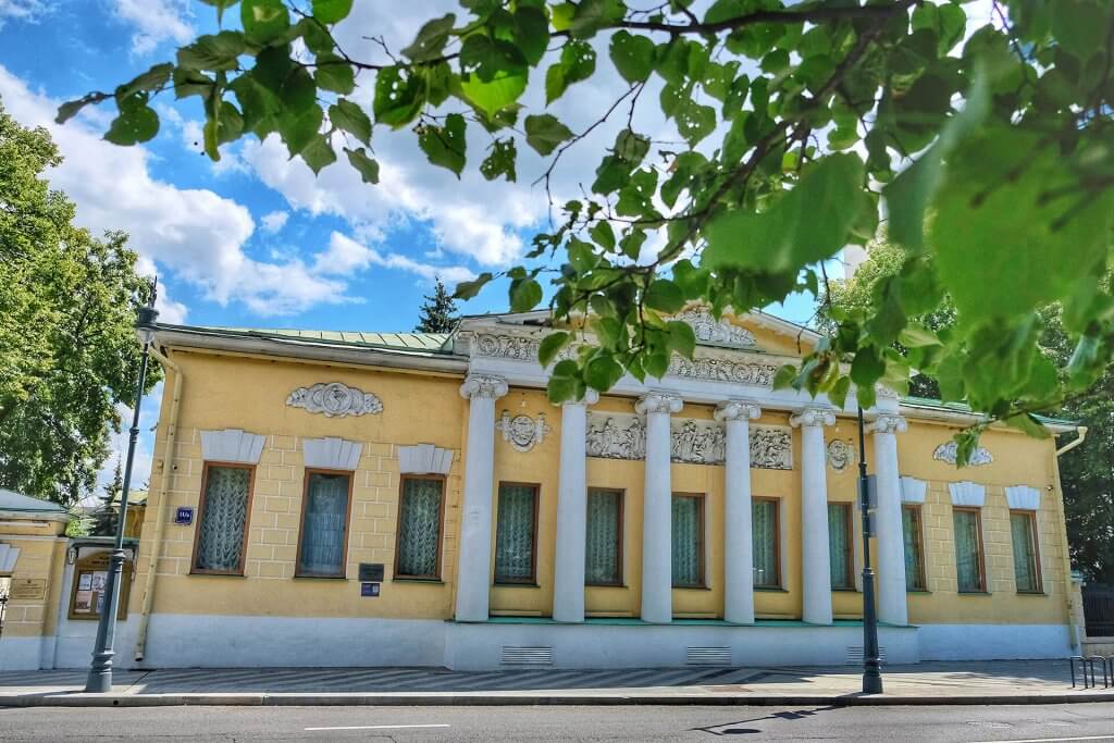 Музейная неделя для участников СВО в Государственном музее Л.Н. Толстого