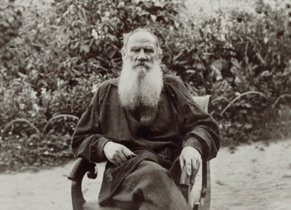 Тематическая экскурсия по жизни Льва Толстого «Л.Н. Толстой. Страницы жизни» с просмотром документального фильма «Живой Толстой»