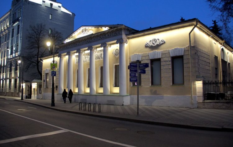 Литературная экспозиция на Пречистенке