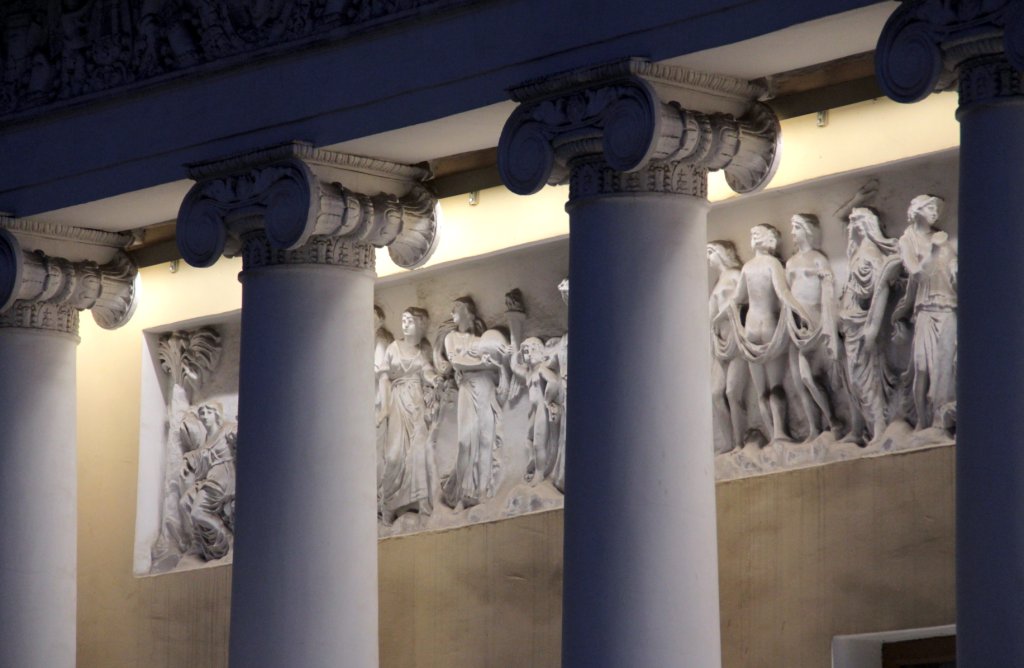 В период новогодних каникул входные билеты в музей можно приобрести со скидкой