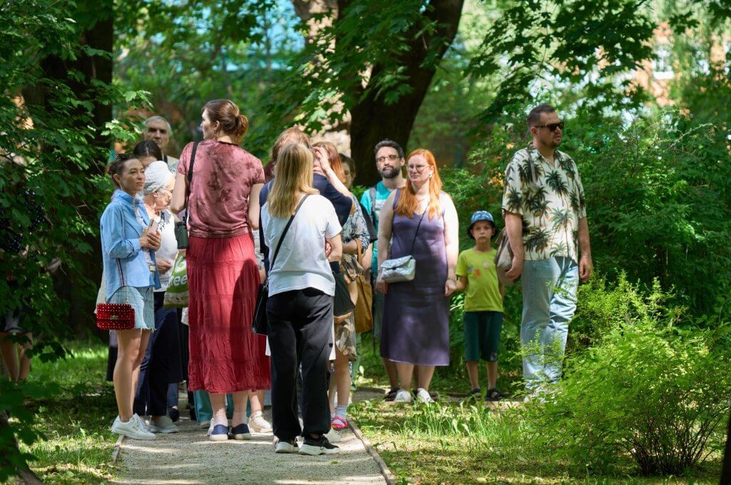 «Садовое приключение». Занятие в детском центре «УЛЕЙ»