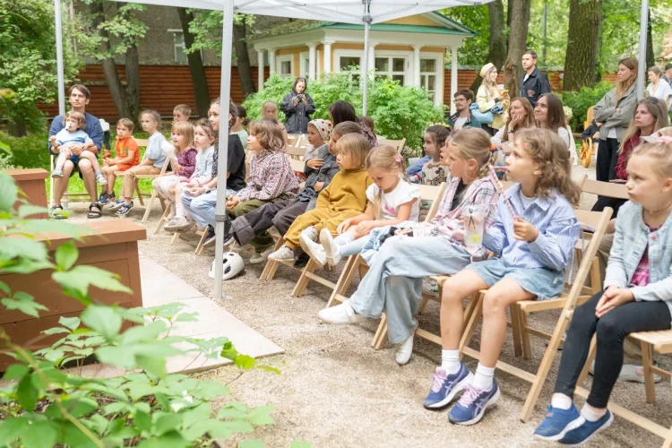 Семейный фестиваль в Усадьбе Л.Н. Толстого в Хамовниках. Фото: Александр Зенкин